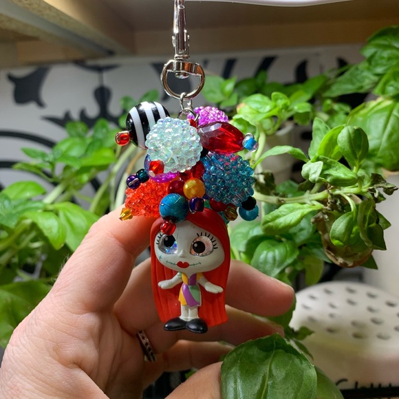 Handmade Sally Doorable Keychain - Picture 1 of 3